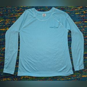 Shark Zen womens size MD water blue color Long sleeve UV blocking Shirt‎